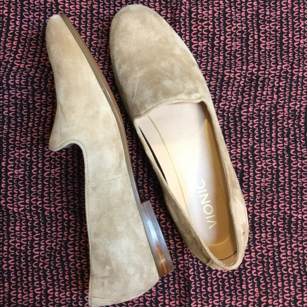 Vionic suede loafer flats
